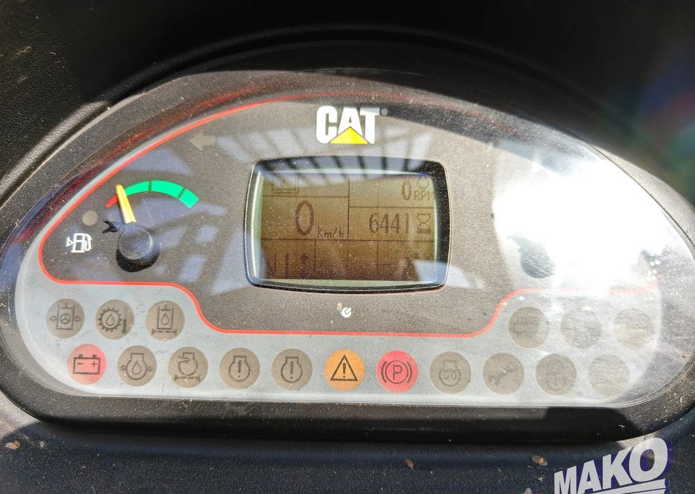 Τηλεσκοπικός φορτωτής Caterpillar TH407: φωτογραφία 10