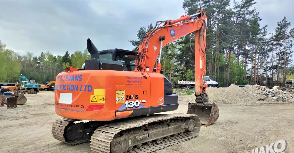 Hitachi ZX130 LCN-6 - Ερπυστριοφόρος εκσκαφέας: φωτογραφία 4 Hitachi ZX130 LCN-6 - Ερπυστριοφόρος εκσκαφέας: φωτογραφία 4