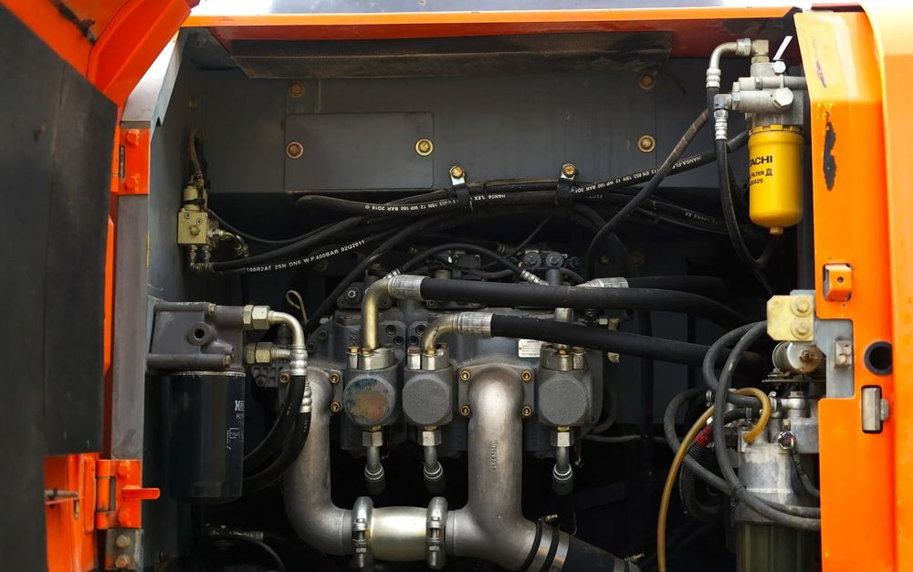 Ερπυστριοφόρος εκσκαφέας Hitachi ZX290LCN-5B: φωτογραφία 6 Ερπυστριοφόρος εκσκαφέας Hitachi ZX290LCN-5B: φωτογραφία 6