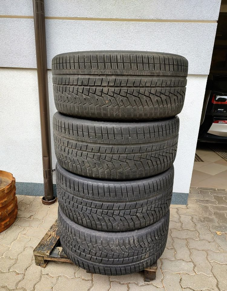 Opony zimowe Hankook Winter i*cept evo2 SUV 295/35R23 108W M+S - Ελαστικό για Αυτοκίνητο: φωτογραφία 1 Opony zimowe Hankook Winter i*cept evo2 SUV 295/35R23 108W M+S - Ελαστικό για Αυτοκίνητο: φωτογραφία 1