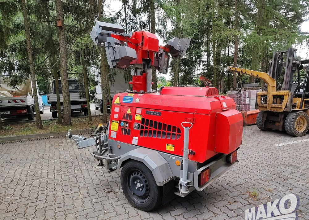 Wieża oświetleniowa Generac Superlight VT1 - Πύργος φωτισμού: φωτογραφία 3 Wieża oświetleniowa Generac Superlight VT1 - Πύργος φωτισμού: φωτογραφία 3