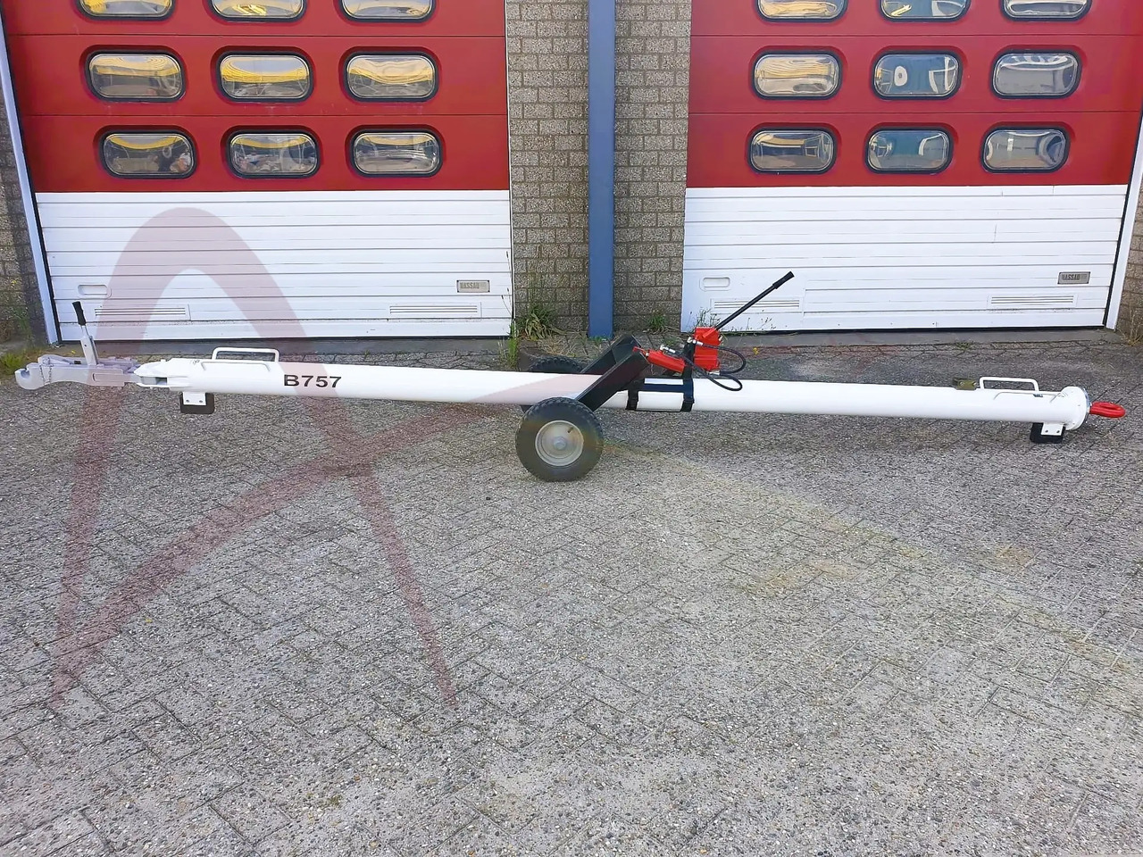FLADUNG FSST B757 - Εξοπλισμός επίγειας εξυπηρέτησης: φωτογραφία 1 FLADUNG FSST B757 - Εξοπλισμός επίγειας εξυπηρέτησης: φωτογραφία 1