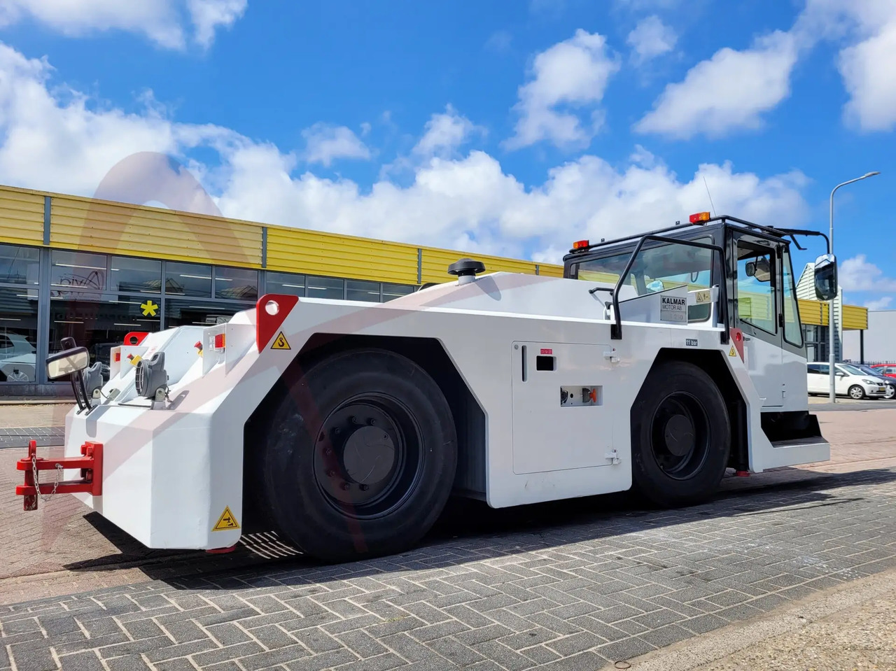 KALMAR MOTOR AB FB 250 - Ελκυστήρας αεροσκαφών: φωτογραφία 2 KALMAR MOTOR AB FB 250 - Ελκυστήρας αεροσκαφών: φωτογραφία 2