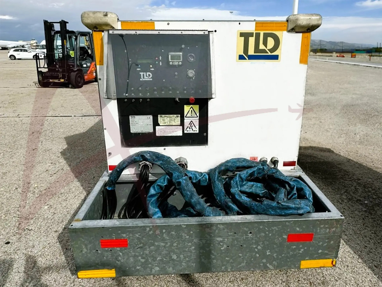 TLD GPU-4120-T-CUP-28 - Επίγεια μονάδα ισχύος: φωτογραφία 2 TLD GPU-4120-T-CUP-28 - Επίγεια μονάδα ισχύος: φωτογραφία 2