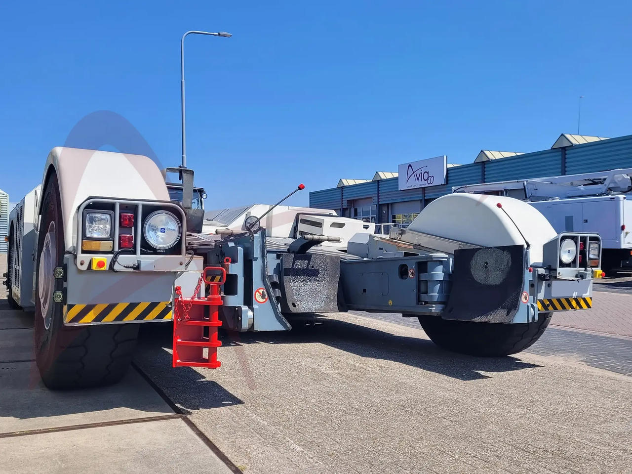 TLD TPX-500-MTS - Ελκυστήρας αεροσκαφών: φωτογραφία 3 TLD TPX-500-MTS - Ελκυστήρας αεροσκαφών: φωτογραφία 3