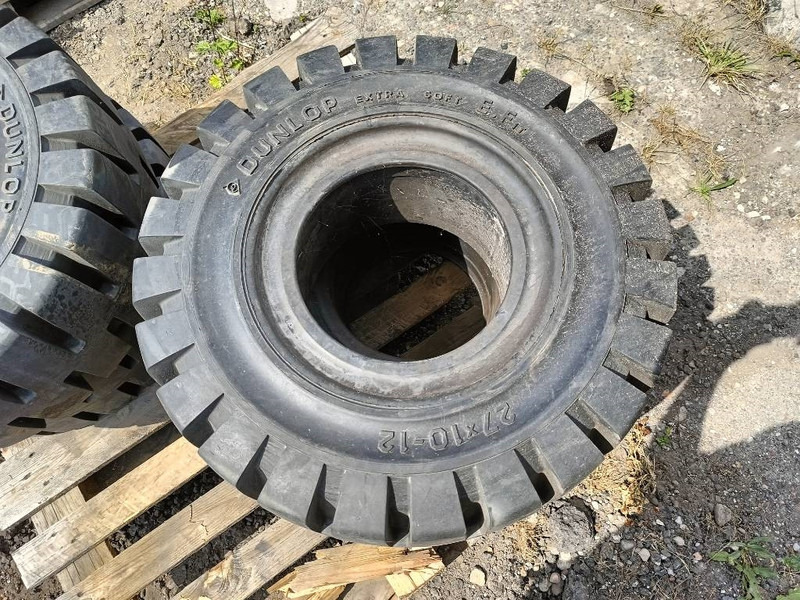Banden landbouwbanden michelin dunlop 9.5R17.5 + 2 - Ελαστικά και ζάντες για Κατασκευή μηχανήματα: φωτογραφία 5 Banden landbouwbanden michelin dunlop 9.5R17.5 + 2 - Ελαστικά και ζάντες για Κατασκευή μηχανήματα: φωτογραφία 5
