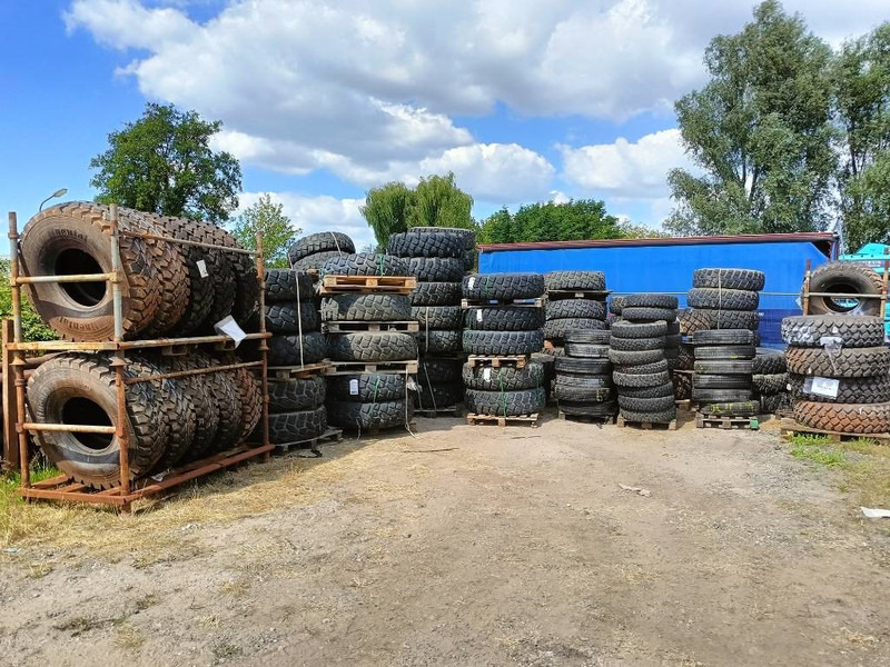 Michelin 12.00R20 , 14.00R20, 335/80R20 , 395/85R2 365/80R2 - Ελαστικά και ζάντες για Κατασκευή μηχανήματα: φωτογραφία 1 Michelin 12.00R20 , 14.00R20, 335/80R20 , 395/85R2 365/80R2 - Ελαστικά και ζάντες για Κατασκευή μηχανήματα: φωτογραφία 1