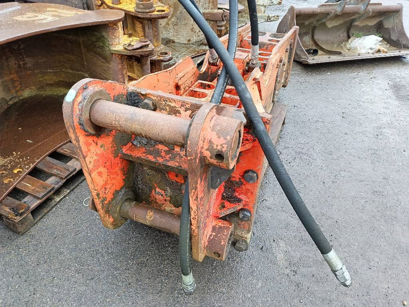 NPK E 210 GH9 hamer hammer hydraulic 18-25 ton 2000 - Υδραυλικό σφυρί για Κατασκευή μηχανήματα: φωτογραφία 3 NPK E 210 GH9 hamer hammer hydraulic 18-25 ton 2000 - Υδραυλικό σφυρί για Κατασκευή μηχανήματα: φωτογραφία 3