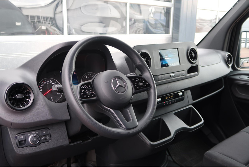 Mercedes-Benz Sprinter 317 CDI L2H2 AUT/ 3.5T/ CAMERA/ MBUX/ CRUISE/ AIRCO - Βαν: φωτογραφία 2 Mercedes-Benz Sprinter 317 CDI L2H2 AUT/ 3.5T/ CAMERA/ MBUX/ CRUISE/ AIRCO - Βαν: φωτογραφία 2