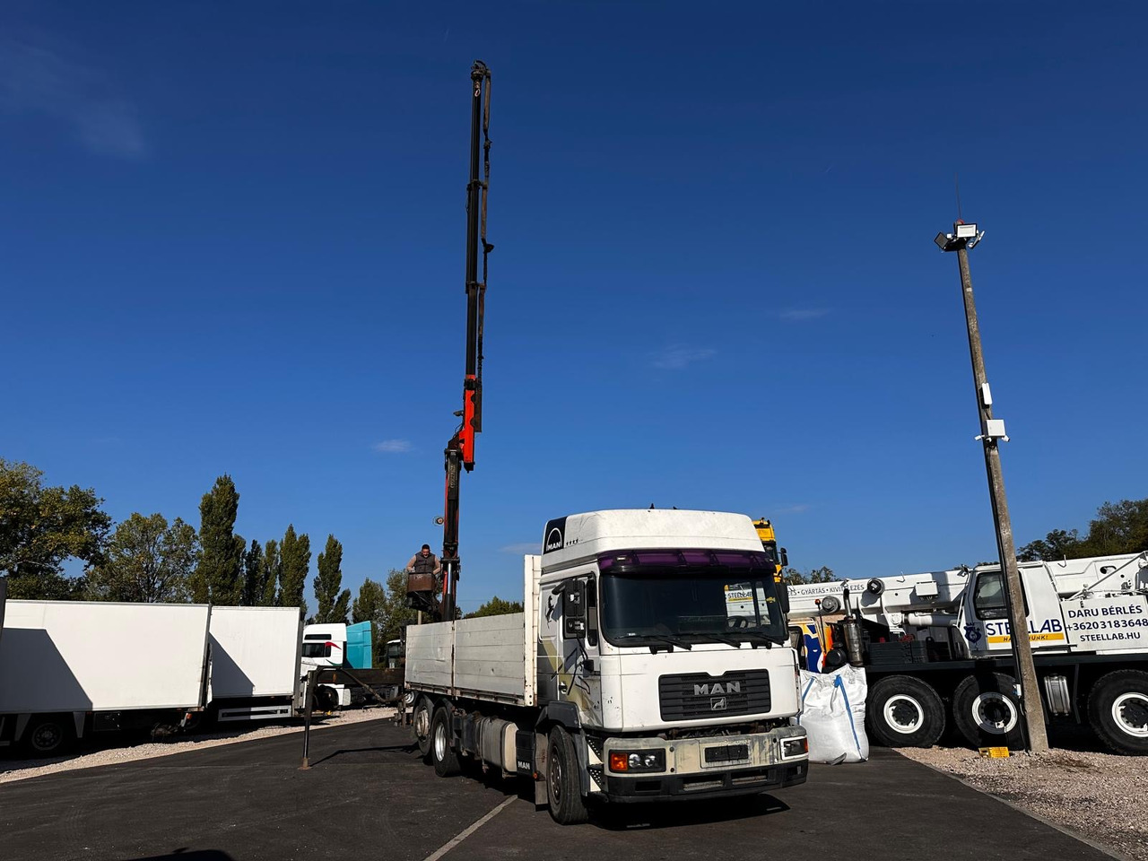 MAN F2000 26.413 Palfinger pk 16000 - Φορτηγό με γερανό: φωτογραφία 3 MAN F2000 26.413 Palfinger pk 16000 - Φορτηγό με γερανό: φωτογραφία 3