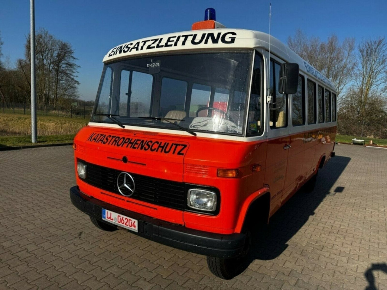 Mercedes-Benz O 309D Breitmaul Bus - Αυτοκινούμενο βαν: φωτογραφία 3 Mercedes-Benz O 309D Breitmaul Bus - Αυτοκινούμενο βαν: φωτογραφία 3