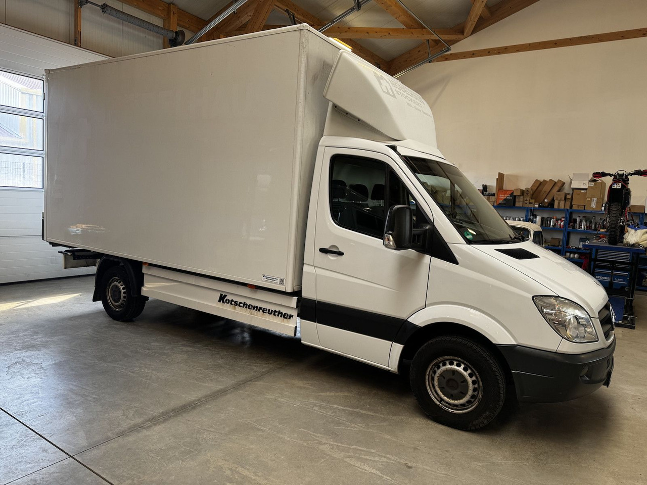 Mercedes-Benz Sprinter 313 CDI Möbelkoffer 1.Hd. Scheckheft - Επαγγελματικό αυτοκίνητο κόφα: φωτογραφία 5 Mercedes-Benz Sprinter 313 CDI Möbelkoffer 1.Hd. Scheckheft - Επαγγελματικό αυτοκίνητο κόφα: φωτογραφία 5