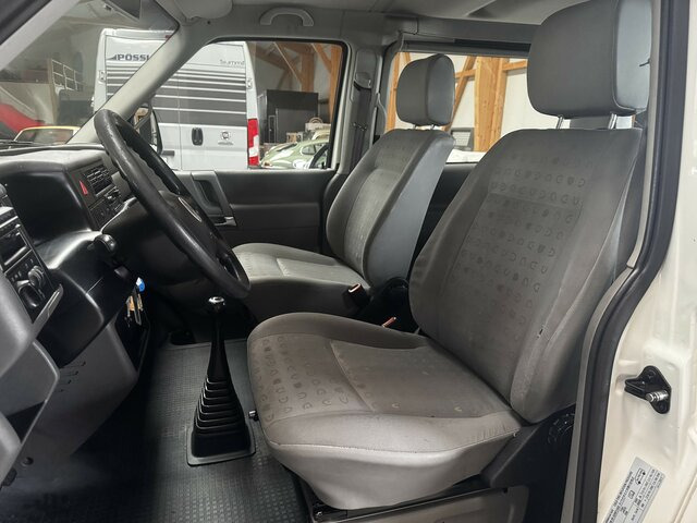 VW T4 Caravelle 2.5 TDI Syncro Sperre 1. Hand! - Αυτοκίνητο: φωτογραφία 4 VW T4 Caravelle 2.5 TDI Syncro Sperre 1. Hand! - Αυτοκίνητο: φωτογραφία 4