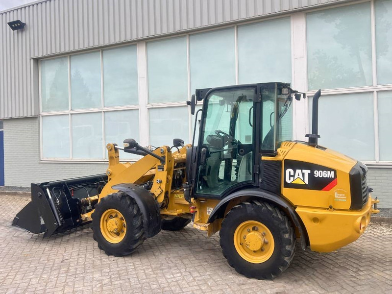 Cat 906 M     2016 - Ελαστιχοφόρος φορτωτής: φωτογραφία 4 Cat 906 M     2016 - Ελαστιχοφόρος φορτωτής: φωτογραφία 4