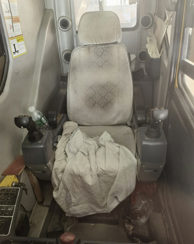 Γερανός παντός εδάφους XCMG Official Second Hand 220 Ton Mobile Crane XCA220 Lifting All Terrain Crane Cheap Price: φωτογραφία 6 Γερανός παντός εδάφους XCMG Official Second Hand 220 Ton Mobile Crane XCA220 Lifting All Terrain Crane Cheap Price: φωτογραφία 6