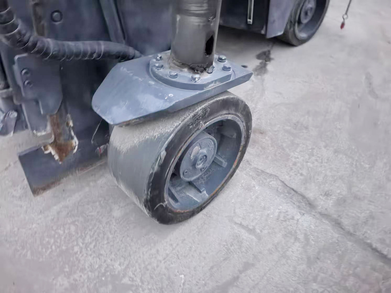 XCMG Official Second Hand Road Building Machine XM505 Small Asphalt Milling Machine For Sale - Φρέζα ασφάλτου: φωτογραφία 4 XCMG Official Second Hand Road Building Machine XM505 Small Asphalt Milling Machine For Sale - Φρέζα ασφάλτου: φωτογραφία 4