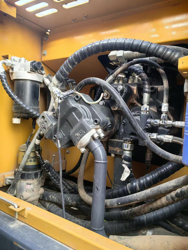 XCMG Official Second Hand Rotary Drill Machine XR160E Small Crawler Drill Rig Hot Sale - Μηχάνημα διάτρησης: φωτογραφία 3 XCMG Official Second Hand Rotary Drill Machine XR160E Small Crawler Drill Rig Hot Sale - Μηχάνημα διάτρησης: φωτογραφία 3