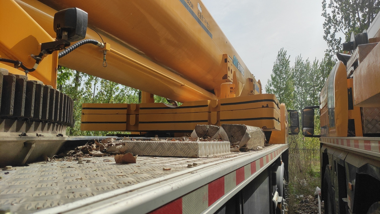 XCMG Official Used Mobile Crane QY80K5C 80 Ton Pickup Truck Crane - Τηλεσκοπικός γερανός: φωτογραφία 4 XCMG Official Used Mobile Crane QY80K5C 80 Ton Pickup Truck Crane - Τηλεσκοπικός γερανός: φωτογραφία 4