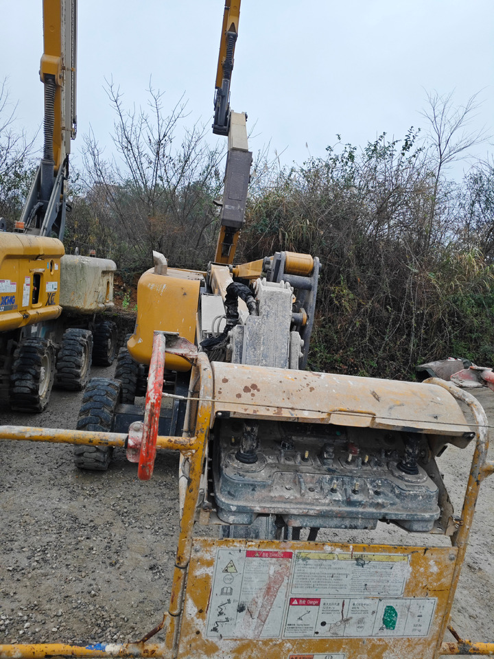 XCMG Official XGA16 16m Second Hand Articulated Boom Lift Platform With High Quality - Καλαθοφόρο ανυψωτικό: φωτογραφία 2 XCMG Official XGA16 16m Second Hand Articulated Boom Lift Platform With High Quality - Καλαθοφόρο ανυψωτικό: φωτογραφία 2