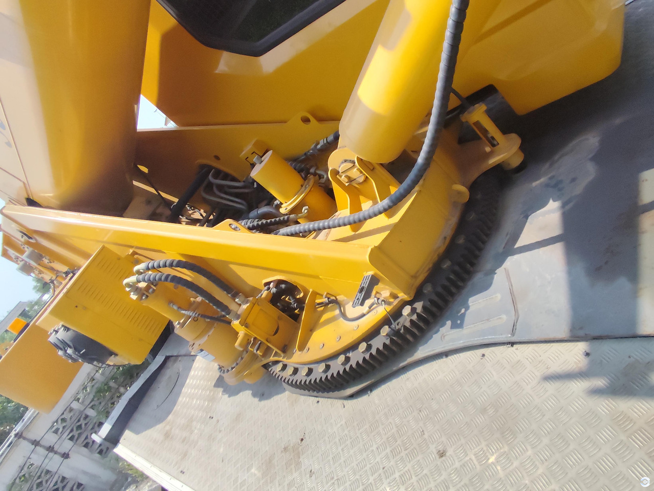 XCMG QAY300 300ton all terrain crane truck price - Γερανός παντός εδάφους: φωτογραφία 2 XCMG QAY300 300ton all terrain crane truck price - Γερανός παντός εδάφους: φωτογραφία 2