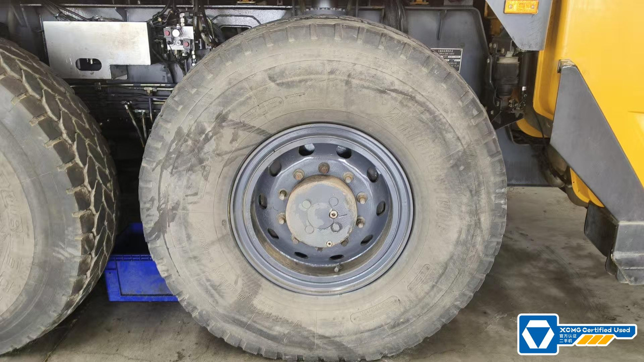 XCMG XCA550 550ton all terrain crane with diesel engine - Γερανός παντός εδάφους: φωτογραφία 3 XCMG XCA550 550ton all terrain crane with diesel engine - Γερανός παντός εδάφους: φωτογραφία 3