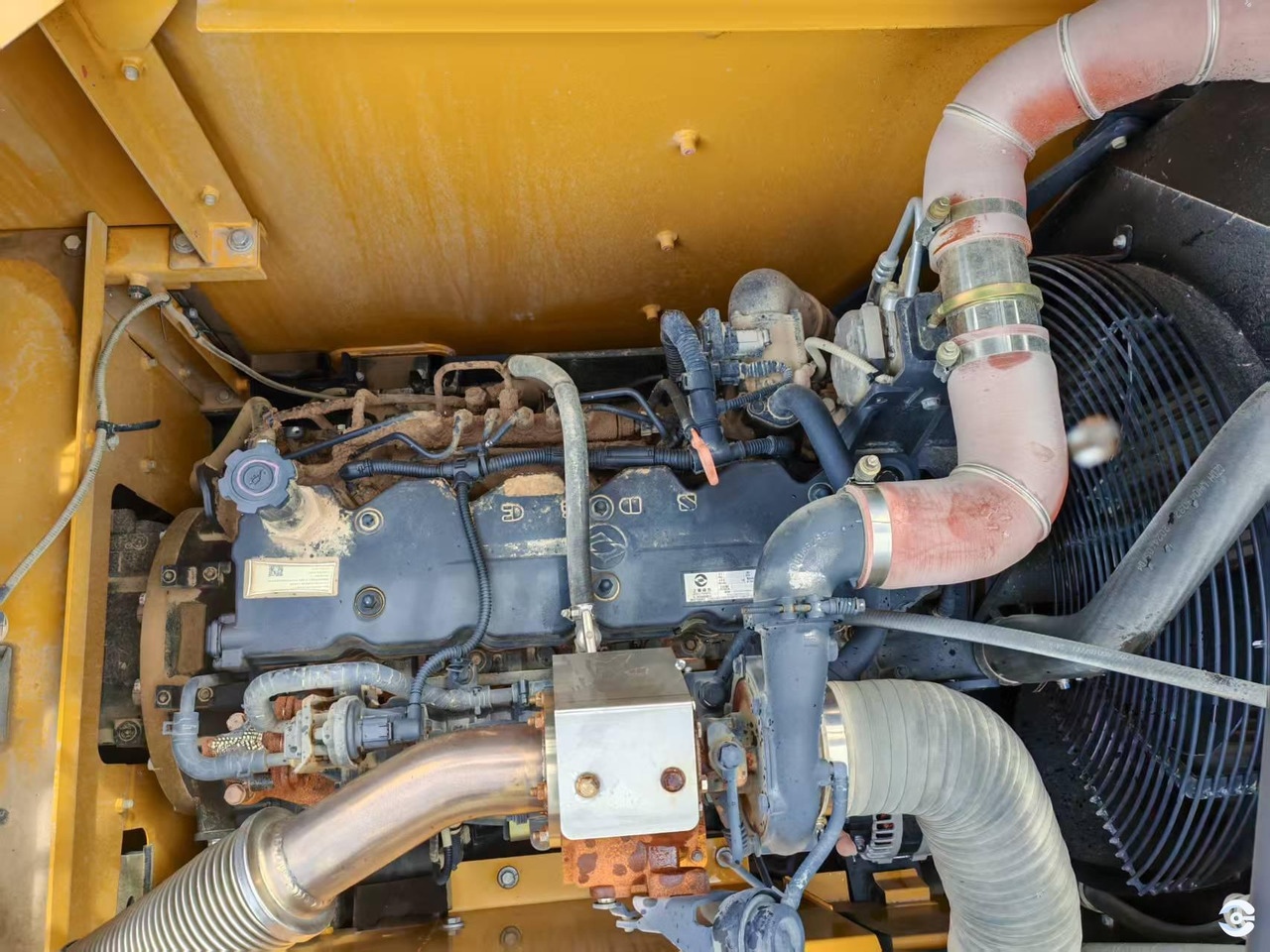 XCMG XE245G 24ton medium diesel excavator with good condition for sale - Ερπυστριοφόρος εκσκαφέας: φωτογραφία 4 XCMG XE245G 24ton medium diesel excavator with good condition for sale - Ερπυστριοφόρος εκσκαφέας: φωτογραφία 4