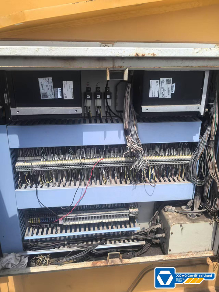 XCMG XGC500 500ton used hydraulic lift machine price - Ερπυστριοφόρος γερανός: φωτογραφία 3 XCMG XGC500 500ton used hydraulic lift machine price - Ερπυστριοφόρος γερανός: φωτογραφία 3
