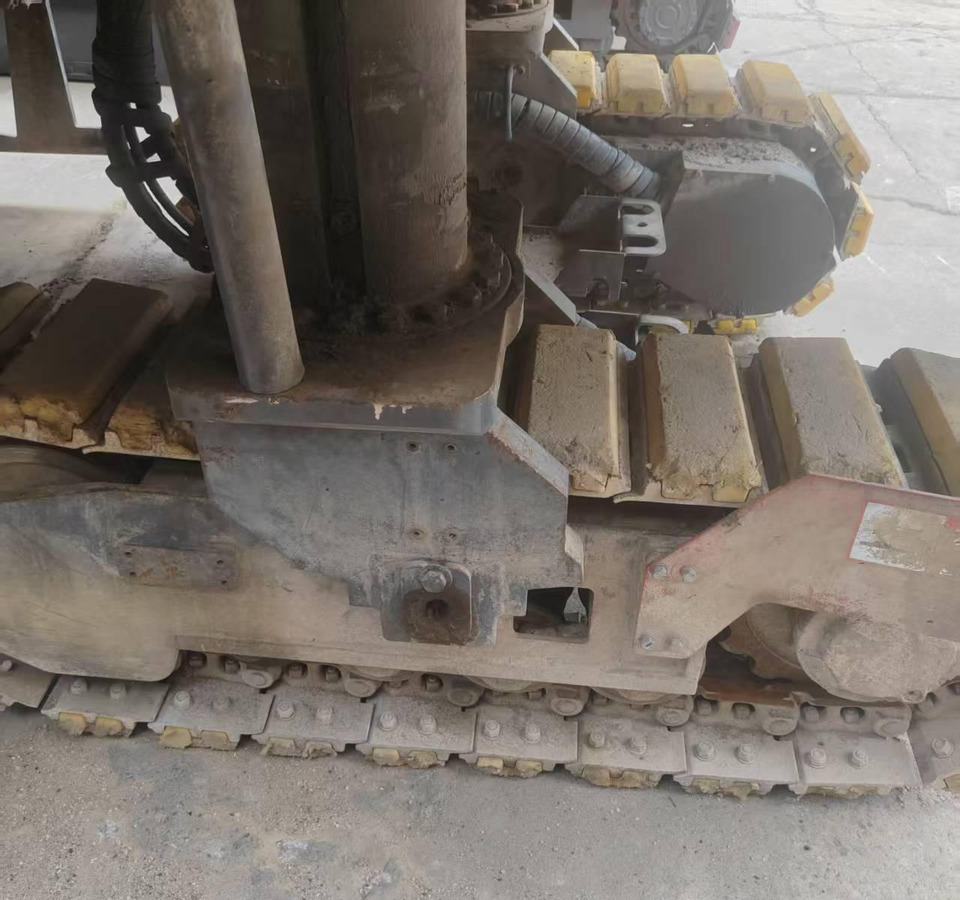 XCMG certified used cold milling planer machine XM200KⅡfor sale - Φρέζα ασφάλτου: φωτογραφία 4 XCMG certified used cold milling planer machine XM200KⅡfor sale - Φρέζα ασφάλτου: φωτογραφία 4