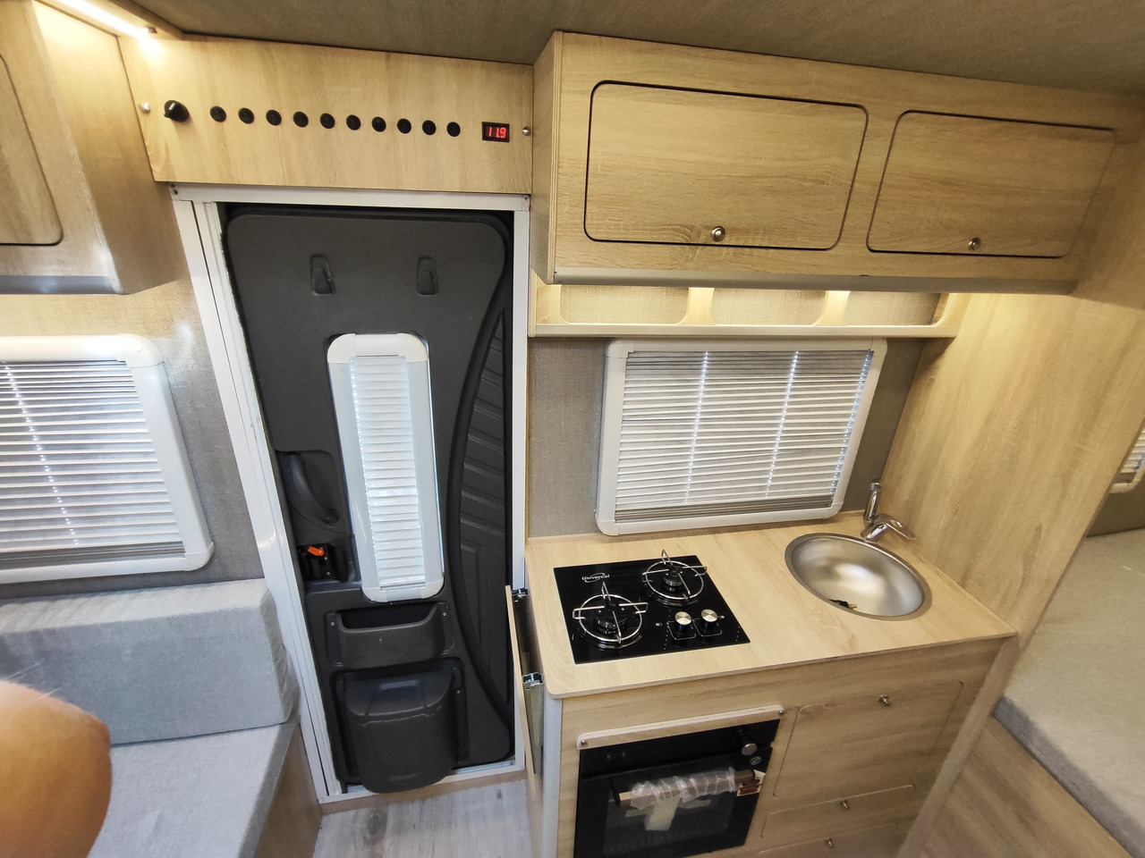 Νέα Ρυμουλκούμενο τροχόσπιτο 5 STAR CAMPER TRAİLER CTP 450 C 2025: φωτογραφία 19 Νέα Ρυμουλκούμενο τροχόσπιτο 5 STAR CAMPER TRAİLER CTP 450 C 2025: φωτογραφία 19