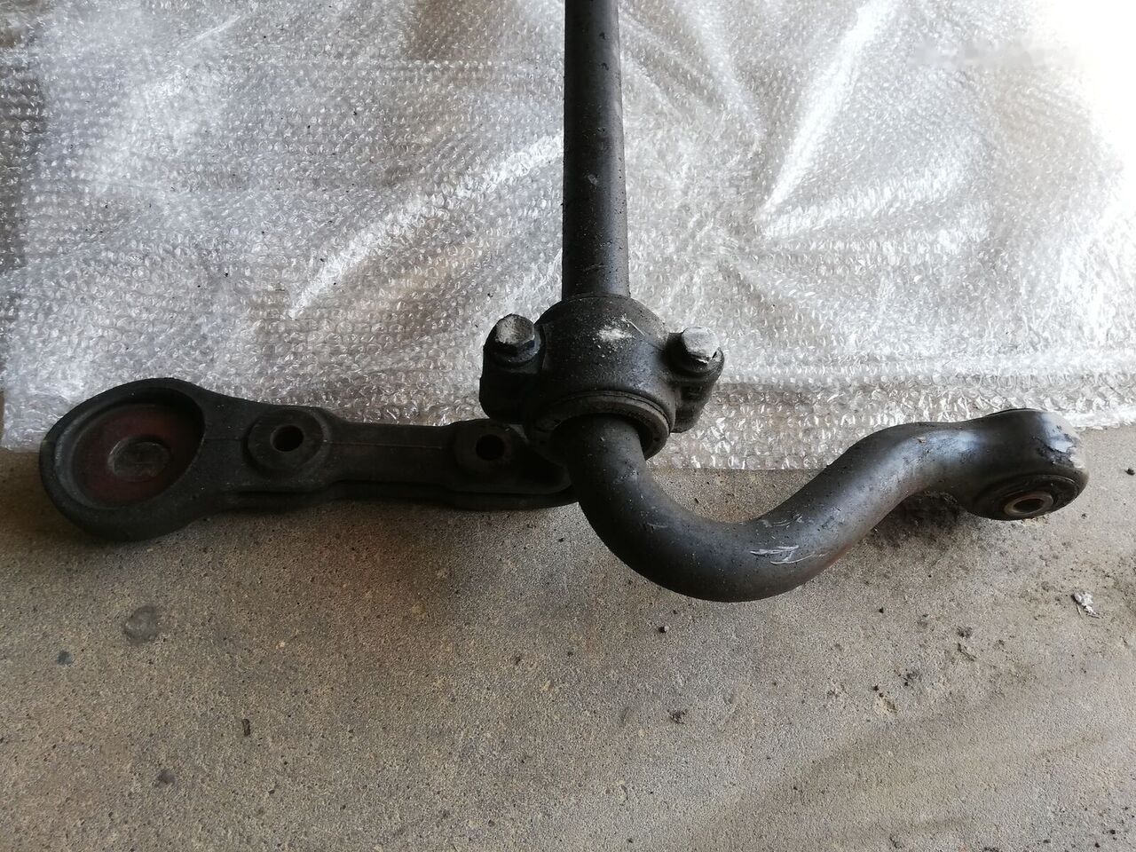 Complete Stabilizer DAF XF 106 front 1849366 DAF XF 106 truck - Πλαίσιο/ Σασί για Φορτηγό: φωτογραφία 4 Complete Stabilizer DAF XF 106 front 1849366 DAF XF 106 truck - Πλαίσιο/ Σασί για Φορτηγό: φωτογραφία 4