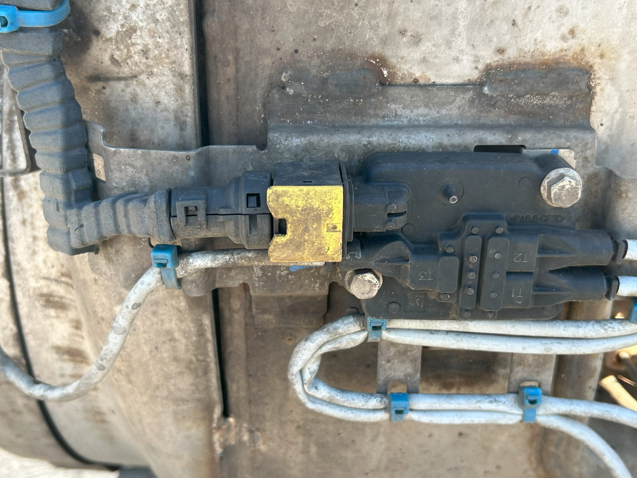 DAF CF EURO 6 COMPLETE CATALYTIC CONVERTER - Καταλυτικός μετατροπέας για Φορτηγό: φωτογραφία 5 DAF CF EURO 6 COMPLETE CATALYTIC CONVERTER - Καταλυτικός μετατροπέας για Φορτηγό: φωτογραφία 5