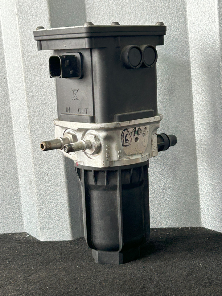 DAF XF 106 480 ADBLUE PUMP 4388105 A052Y605 - Σύστημα εξάτμισης για Φορτηγό: φωτογραφία 5 DAF XF 106 480 ADBLUE PUMP 4388105 A052Y605 - Σύστημα εξάτμισης για Φορτηγό: φωτογραφία 5