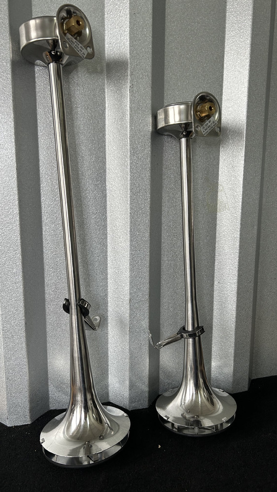 FIAMM 2 TRUMPETS, SHORT + LONG + ASSEMBLY KIT FIAMM, ORIGINAL FOR MERCEDES ACTROS MP5 - Γενικό ανταλλακτικό: φωτογραφία 5 FIAMM 2 TRUMPETS, SHORT + LONG + ASSEMBLY KIT FIAMM, ORIGINAL FOR MERCEDES ACTROS MP5 - Γενικό ανταλλακτικό: φωτογραφία 5