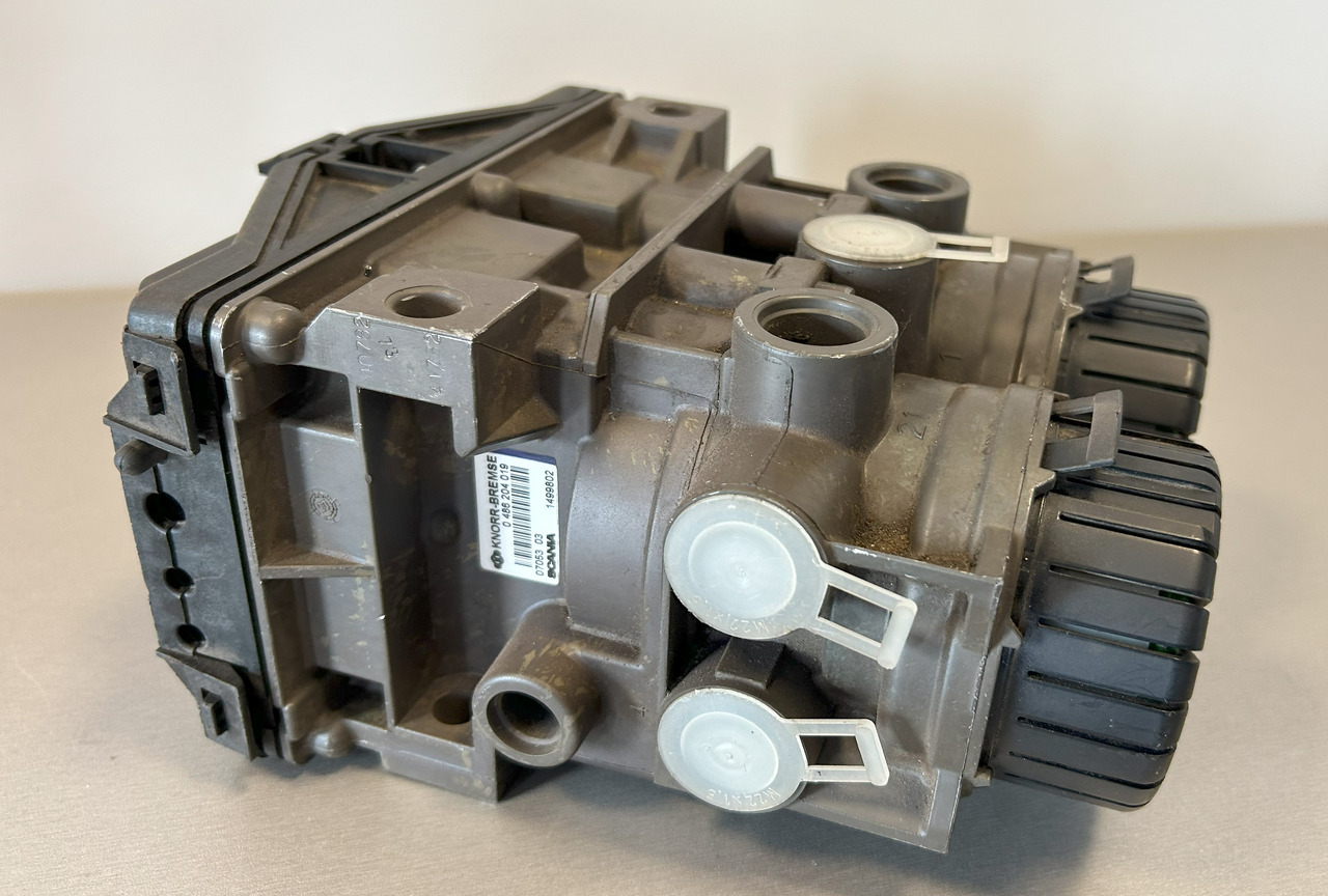 KNORR-BREMSE REAR AXLE EBS MODULATOR SCANIA - Βαλβίδα φρένων: φωτογραφία 4 KNORR-BREMSE REAR AXLE EBS MODULATOR SCANIA - Βαλβίδα φρένων: φωτογραφία 4