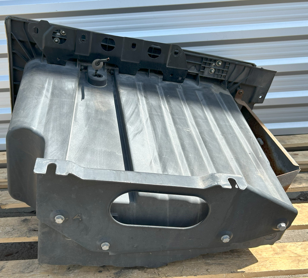 MERCEDES ACTROS MP4 STORAGE COMPARTMENT EXTENSION OF THE STEPS LEFT - Γενικό ανταλλακτικό: φωτογραφία 5 MERCEDES ACTROS MP4 STORAGE COMPARTMENT EXTENSION OF THE STEPS LEFT - Γενικό ανταλλακτικό: φωτογραφία 5