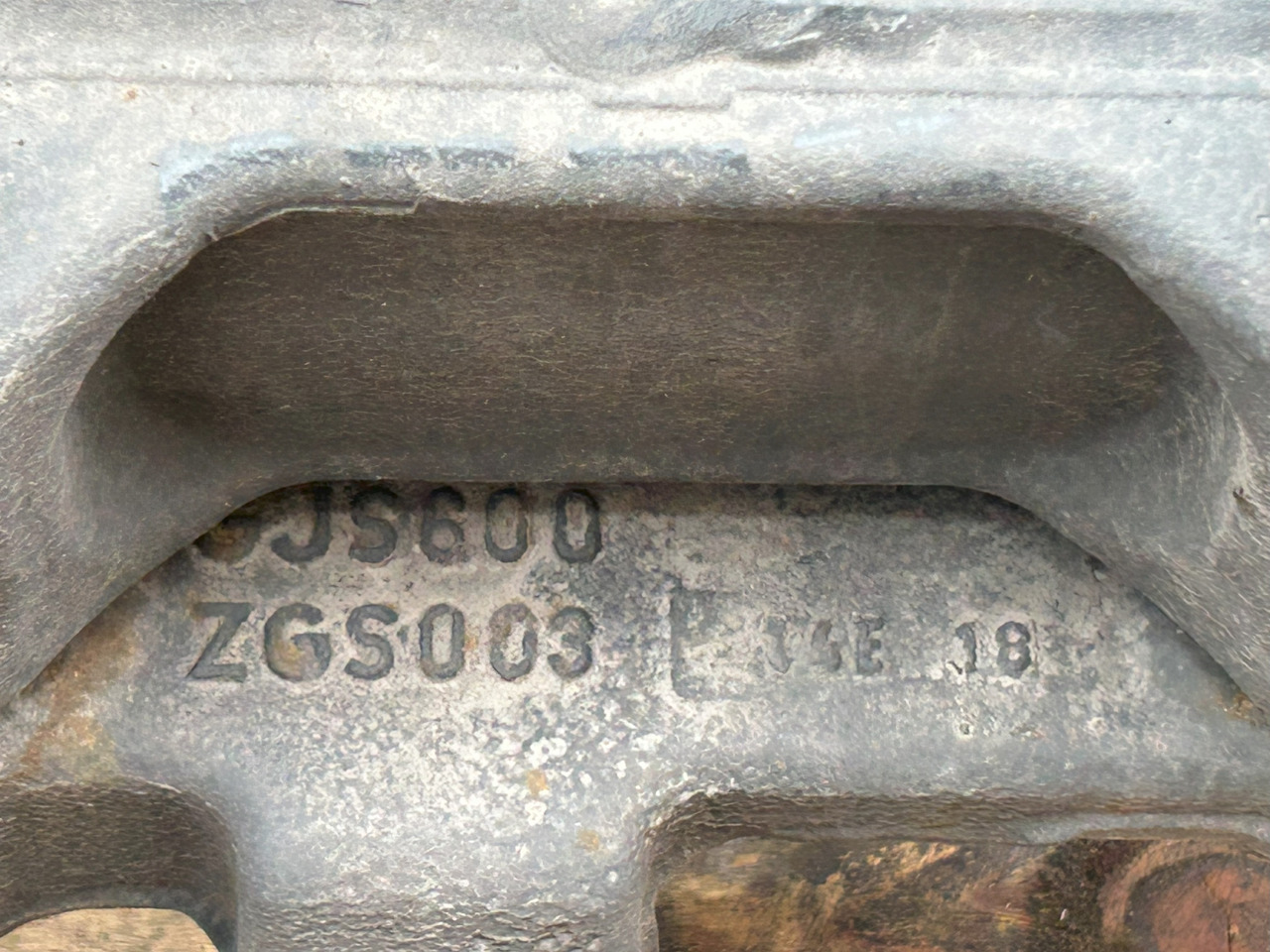 MERCEDES ACTROS MP4 TRAILING AXLE - Πίσω άξονας: φωτογραφία 3 MERCEDES ACTROS MP4 TRAILING AXLE - Πίσω άξονας: φωτογραφία 3
