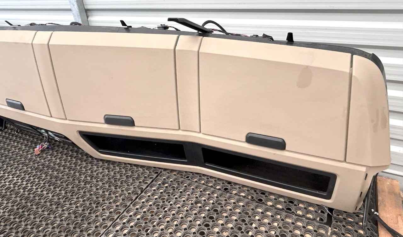 MERCEDES-BENZ UPPER COCKPIT STORAGE COMPARTMENTS SHELVES SHELF STORAGE COMPARTMENT GIGA SPACE CAB - Καμπίνα και εσωτερικό: φωτογραφία 4 MERCEDES-BENZ UPPER COCKPIT STORAGE COMPARTMENTS SHELVES SHELF STORAGE COMPARTMENT GIGA SPACE CAB - Καμπίνα και εσωτερικό: φωτογραφία 4