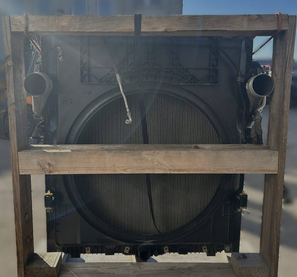 Mercedes ACTROS MP4 COOLERS SET - Ψυγείο αυτοκίνητο: φωτογραφία 3 Mercedes ACTROS MP4 COOLERS SET - Ψυγείο αυτοκίνητο: φωτογραφία 3