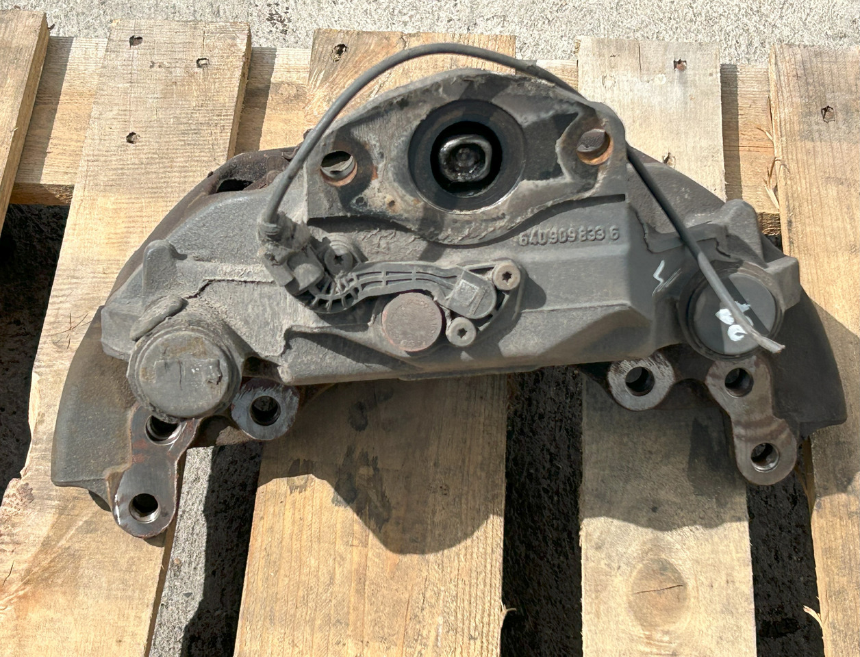 WABCO BRAKE CALIPER REAR RIGHT MERCEDES ACTROS MP4 - Δαγκάνα φρένων: φωτογραφία 1 WABCO BRAKE CALIPER REAR RIGHT MERCEDES ACTROS MP4 - Δαγκάνα φρένων: φωτογραφία 1