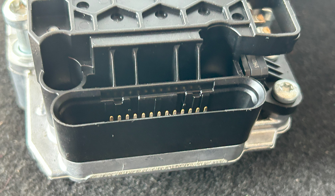 ZF DAF XF 106 530 TRAXON ZF VALVE BLOCK - Ηλεκτρονική μονάδα ελέγχου για Φορτηγό: φωτογραφία 5 ZF DAF XF 106 530 TRAXON ZF VALVE BLOCK - Ηλεκτρονική μονάδα ελέγχου για Φορτηγό: φωτογραφία 5