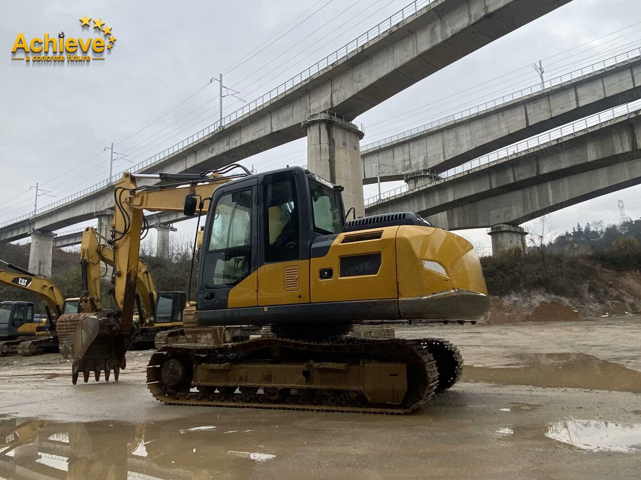 XCMG XE135D 0.32-0.61(0.52) m³ 86/2200 kw/rpm QSF3.8 260 L 99.1 kN 【ACHIEVE】 TOP CONDITION!!! - Ερπυστριοφόρος εκσκαφέας: φωτογραφία 3 XCMG XE135D 0.32-0.61(0.52) m³ 86/2200 kw/rpm QSF3.8 260 L 99.1 kN 【ACHIEVE】 TOP CONDITION!!! - Ερπυστριοφόρος εκσκαφέας: φωτογραφία 3
