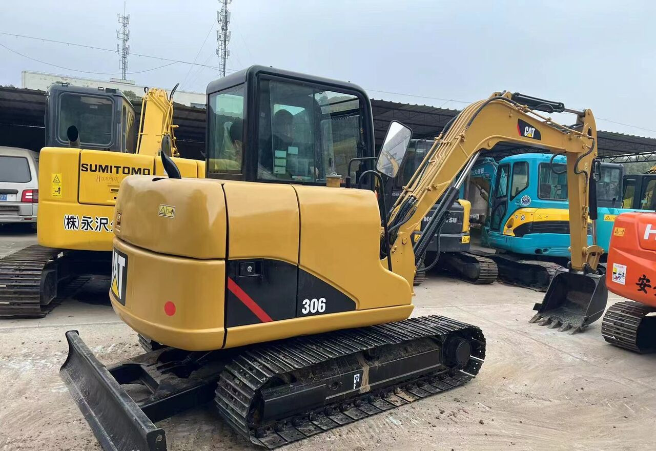 Caterpillar 6 ton Excavator CAT 306 Used Condition - Ερπυστριοφόρος εκσκαφέας: φωτογραφία 5 Caterpillar 6 ton Excavator CAT 306 Used Condition - Ερπυστριοφόρος εκσκαφέας: φωτογραφία 5
