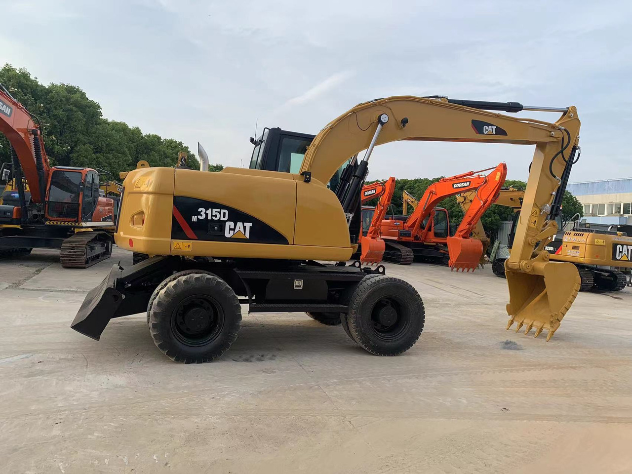 Caterpillar M315D Wheel Excavator Moving by Tires - Τροχοφόρος εκσκαφέας: φωτογραφία 3 Caterpillar M315D Wheel Excavator Moving by Tires - Τροχοφόρος εκσκαφέας: φωτογραφία 3