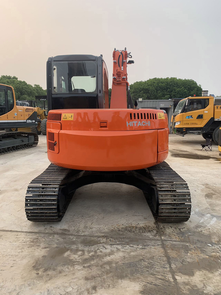 Hitachi Tracked Excavator ZX75 with Blade Dozer - Ερπυστριοφόρος εκσκαφέας: φωτογραφία 4 Hitachi Tracked Excavator ZX75 with Blade Dozer - Ερπυστριοφόρος εκσκαφέας: φωτογραφία 4