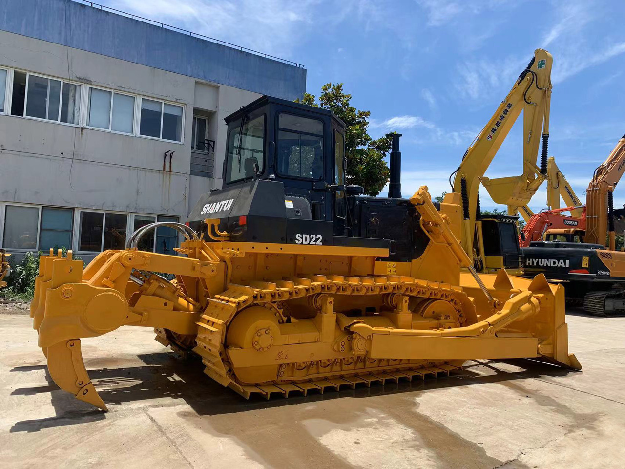 SHANTUI SD22 Bulldozer Good price on Sale - Μπουλντόζα: φωτογραφία 2 SHANTUI SD22 Bulldozer Good price on Sale - Μπουλντόζα: φωτογραφία 2