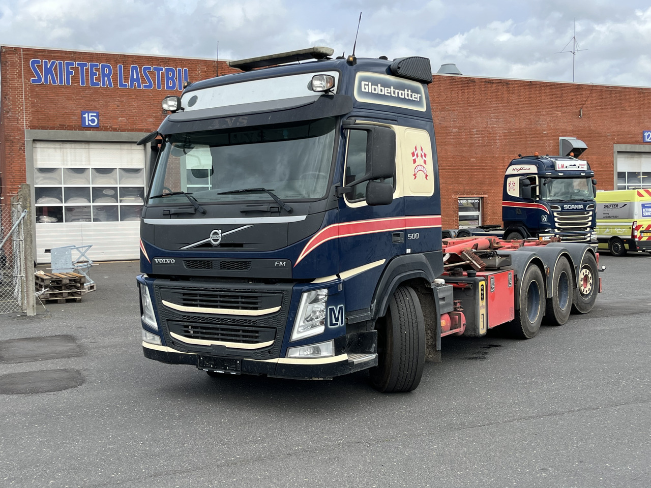 Volvo FM 500 8x4 - Φορτηγό φόρτωσης γάντζου: φωτογραφία 2 Volvo FM 500 8x4 - Φορτηγό φόρτωσης γάντζου: φωτογραφία 2