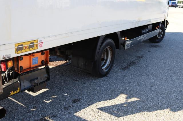 MAN 8.180 TACHOSCHEIBE - Φορτηγό κόφα: φωτογραφία 5 MAN 8.180 TACHOSCHEIBE - Φορτηγό κόφα: φωτογραφία 5