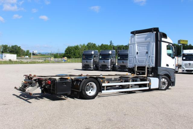 Mercedes-Benz Actros 1845 L nR - Φορτηγό μεταφοράς εμπορευματοκιβωτίων/ Κινητό αμάξωμα: φωτογραφία 3 Mercedes-Benz Actros 1845 L nR - Φορτηγό μεταφοράς εμπορευματοκιβωτίων/ Κινητό αμάξωμα: φωτογραφία 3