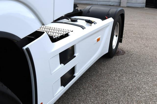 Mercedes-Benz Actros 1851 LS - Τράκτορας: φωτογραφία 4 Mercedes-Benz Actros 1851 LS - Τράκτορας: φωτογραφία 4