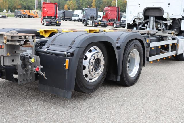 Mercedes-Benz Actros 2546LL MULTIWECHSLER - Φορτηγό μεταφοράς εμπορευματοκιβωτίων/ Κινητό αμάξωμα: φωτογραφία 5 Mercedes-Benz Actros 2546LL MULTIWECHSLER - Φορτηγό μεταφοράς εμπορευματοκιβωτίων/ Κινητό αμάξωμα: φωτογραφία 5